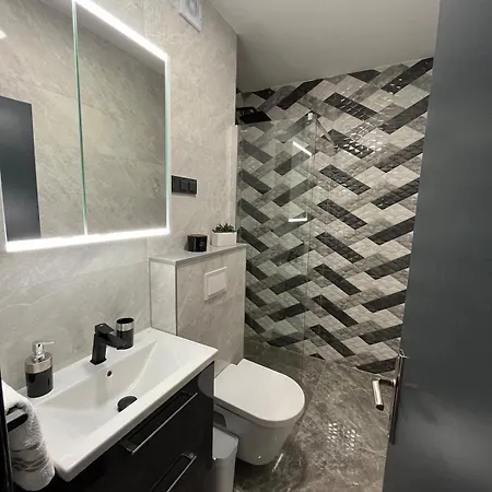 Apartment Lux *