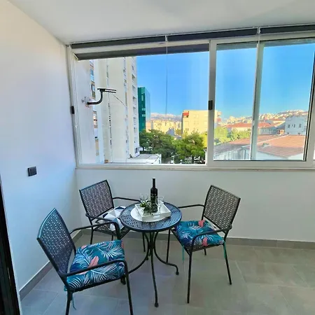 Apartment Lux