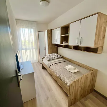Lux Daire